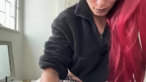 Lucy Lucy online show from September 2025 05:24:01 PM