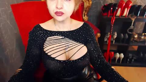 mihaela online show from November 2025 10:04:02 AM