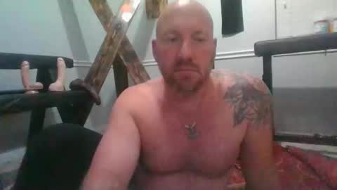 Subbie boy Drew online show from December 2025 01:44:01 AM