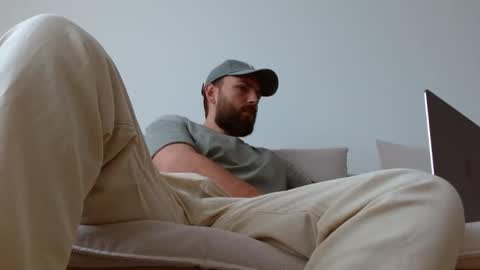 TheMonarchGoat online show from September 2025 08:36:02 AM