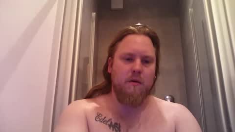 thenewdude1992 online show from April 2026 04:08:01 PM