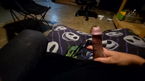 thenewone22901 online show from October 2025 04:00:02 AM