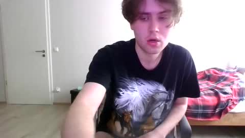 Snapshot of theocumboy chatting on February 2026 10:13:02 AM Theo online show from February 2026 10:13:02 AM