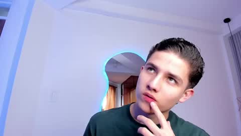  THEO- MATEO  online show from January 2025 03:19:01 PM