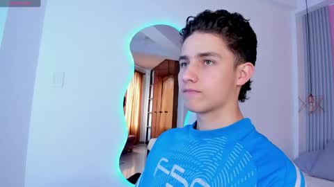  THEO- MATEO  online show from January 2025 05:47:02 PM