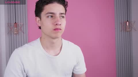  THEO- MATEO  online show from January 2025 01:44:02 PM