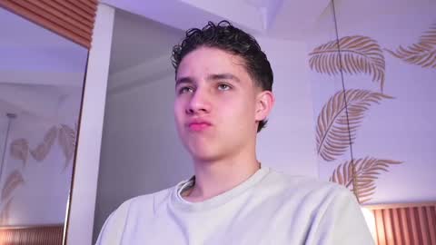  THEO- MATEO  online show from January 2025 01:56:02 PM