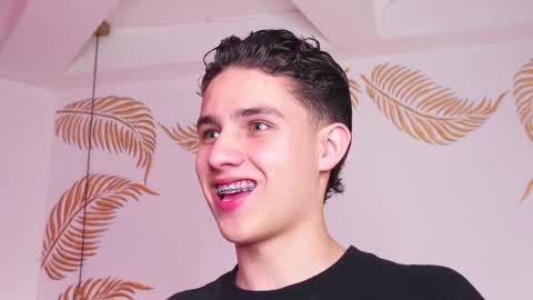  THEO- MATEO  online show from January 2025 11:39:01 AM