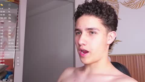  THEO- MATEO  online show from February 2025 04:00:02 PM