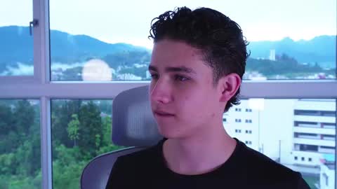  THEO- MATEO  online show from February 2025 01:09:02 PM