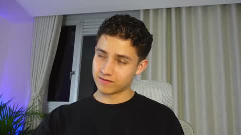  THEO- MATEO  online show from March 2025 11:49:02 PM