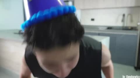  THEO- MATEO  online show from April 2026 11:38:02 PM