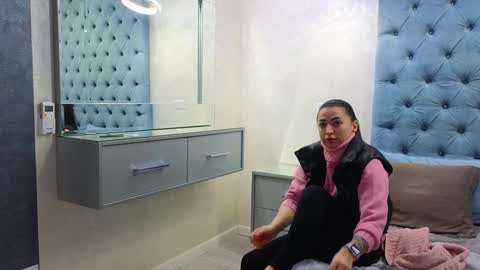 Theowonder online show from January 2025 03:47:01 PM