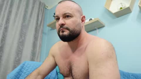 Snapshot of thephenomone chatting on February 2025 06:35:01 PM Chris online show from February 2025 06:35:01 PM