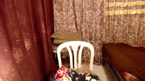 MIMI online show from January 2025 12:36:02 AM