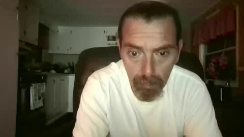 Snapshot of therealbxtruth4010 chatting on June 2026 05:28:02 AM therealbxtruth4010 online show from June 2026 05:28:02 AM