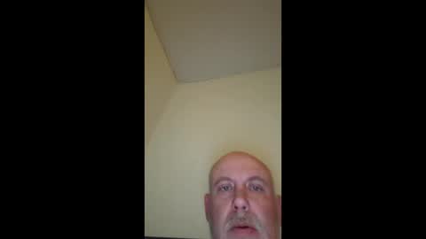 Snapshot of therealholland1979 chatting on May 2026 07:00:02 PM therealholland1979 online show from May 2026 07:00:02 PM
