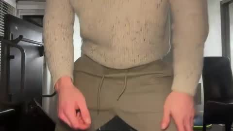 Snapshot of therealveggieboy chatting on December 2024 02:26:01 AM Pookie online show from December 2024 02:26:01 AM