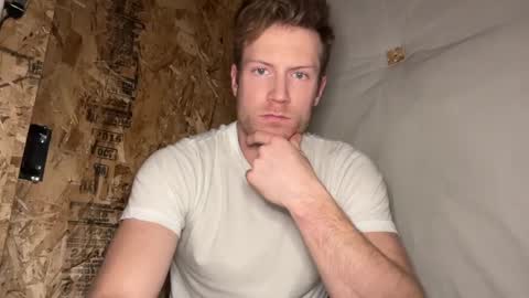 Snapshot of therealveggieboy chatting on January 2025 03:19:01 AM Pookie online show from January 2025 03:19:01 AM