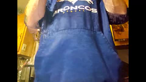 therizzler_1_of_1 online show from September 2025 04:01:02 AM