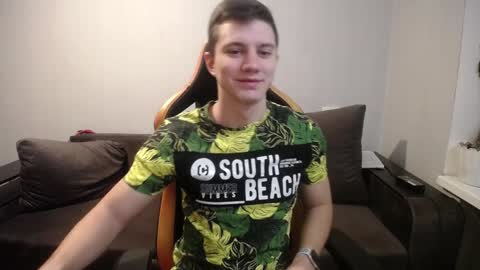 Nick   online show from December 2024 09:02:02 PM