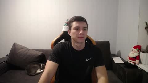 Nick   online show from December 2024 07:03:02 PM