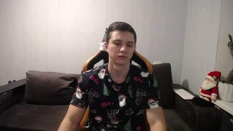 Nick   online show from December 2024 09:19:01 PM