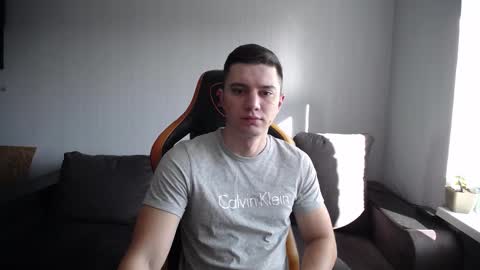 Nick   online show from October 2025 07:54:02 AM