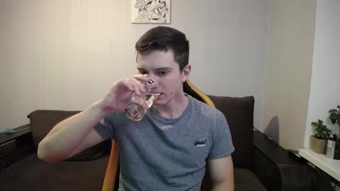 Nick   online show from February 2026 03:42:01 PM