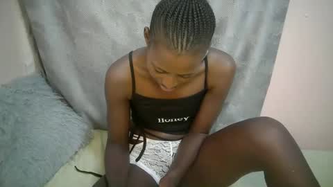 hearty online show from October 2025 07:11:02 PM