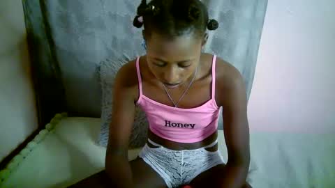 hearty online show from November 2025 08:55:01 PM