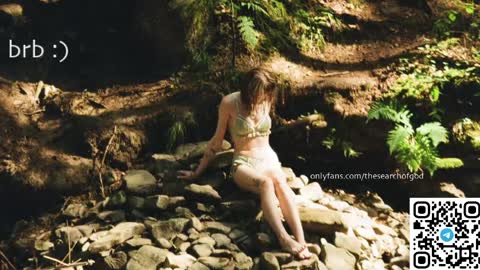 LISA                                            online show from April 2026 03:28:01 PM