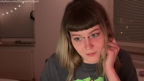 LISA                                            online show from April 2026 07:07:02 PM