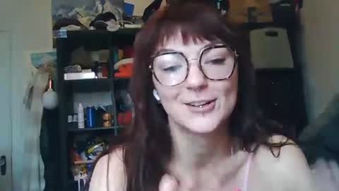 thesm0kinb online show from February 2026 09:30:02 PM