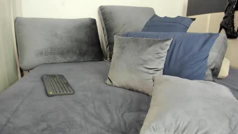 Camila online show from December 2024 10:18:01 AM