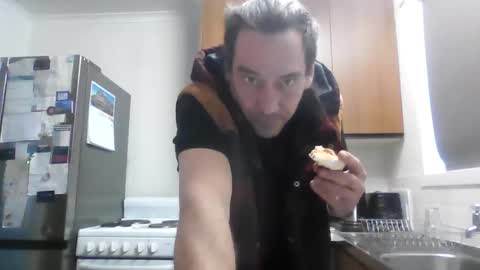 Snapshot of thestardad394997 chatting on April 2026 05:57:01 AM thestardad394997 online show from April 2026 05:57:01 AM