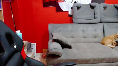  I dont do real meetings My bio  online show from January 2025 02:52:01 AM