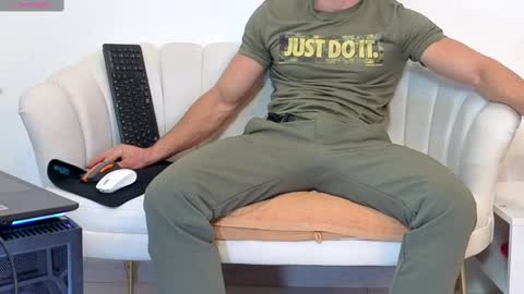 TheTop online show from October 2025 05:55:01 PM