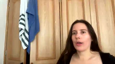 Snapshot of thetropicalseduction chatting on October 2025 05:57:02 PM Nicole online show from October 2025 05:57:02 PM