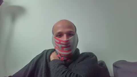 Scarf guy online show from February 2025 09:56:02 AM