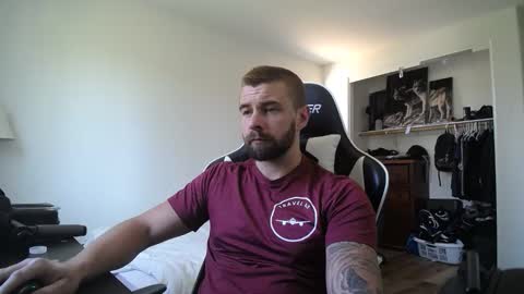Snapshot of theufcfan_8181 chatting on June 2026 07:15:02 PM troy online show from June 2026 07:15:02 PM