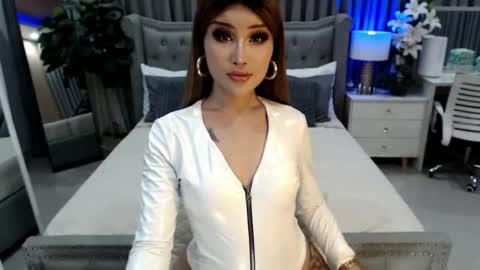 Snapshot of theunmarriedwife chatting on July 2026 08:30:02 AM ValerieAnderson online show from July 2026 08:30:02 AM