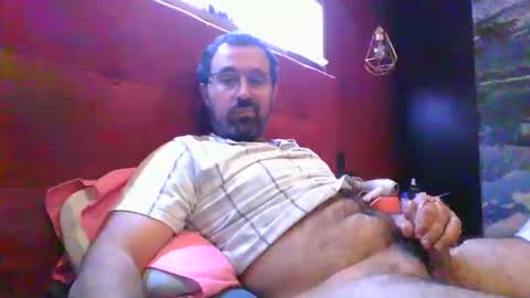 Carlos1990 online show from May 2026 01:56:01 AM