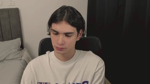 thiaan__ online show from December 2024 12:53:01 AM