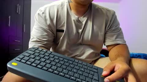 Thiago online show from January 2025 08:03:01 AM