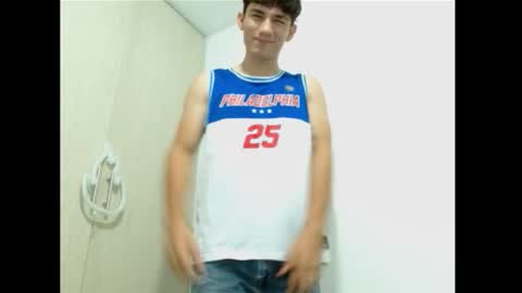 thiago_deseo69 online show from October 2025 10:28:02 PM