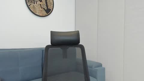 thiago_driussi online show from December 2024 04:08:02 AM