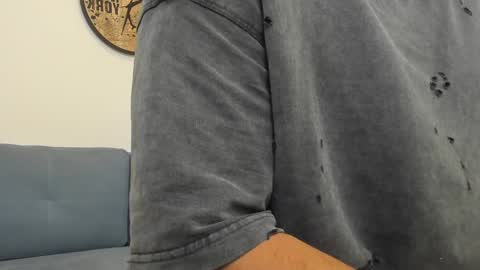 thiago_driussi online show from January 2025 03:24:02 AM