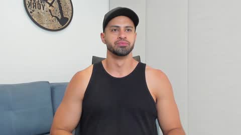 thiago_driussi online show from January 2025 04:06:01 AM