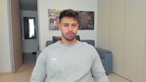 thiago_driussi online show from January 2025 01:29:01 AM